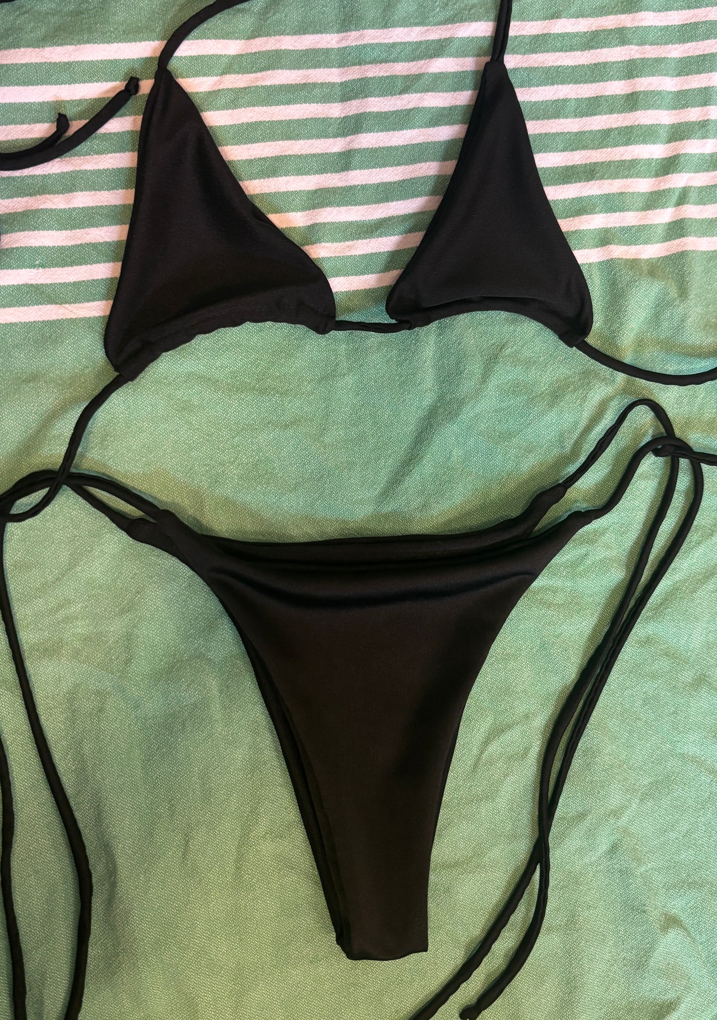 Black Itty Bitty Bottom